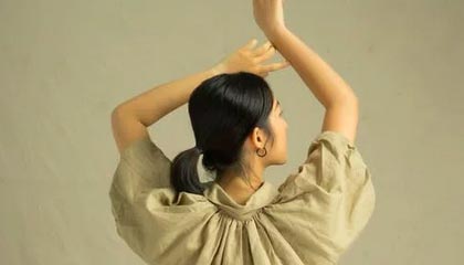 九游下载安装-雄鹿完封雷霆，全明星赛前哨战中字母哥三分雨不断，雄鹿官宣字母哥伤情