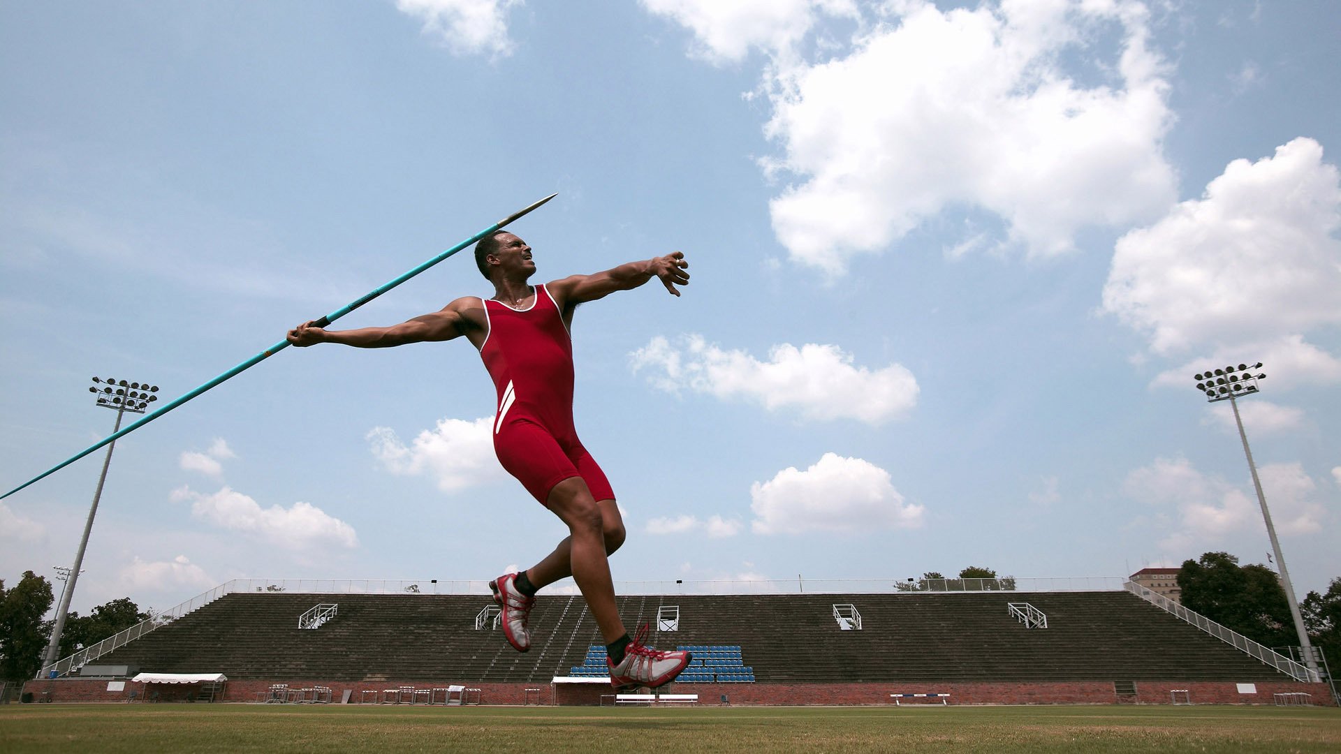 全国足球场馆数字音视频系统全面升级，提升赛事氛围，足球场管理app